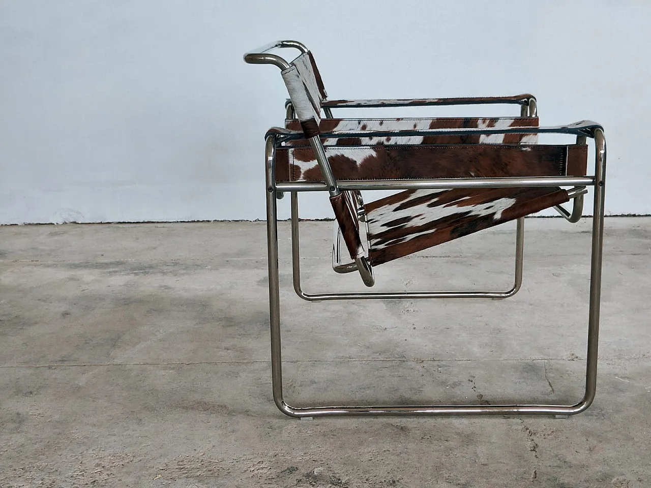 Poltrona Wassily in cavallino di Marcel Breuer per Knoll, anni 2000 20