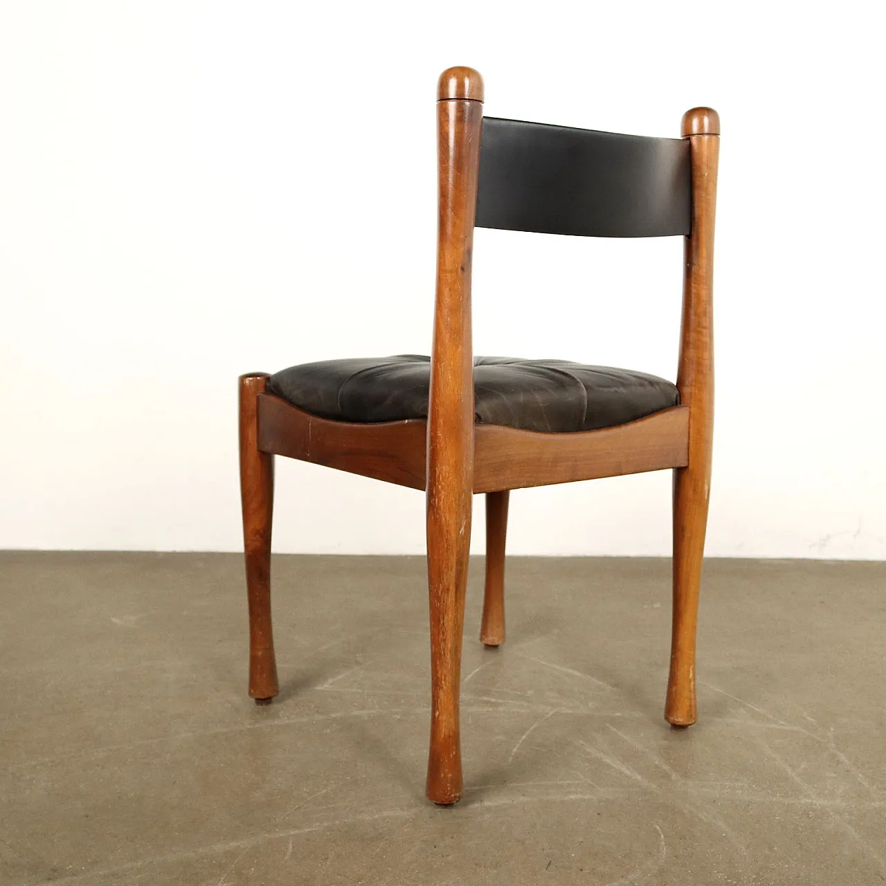 Wooden and leather chairs by Silvio Coppola for Bernini, 20th century 9