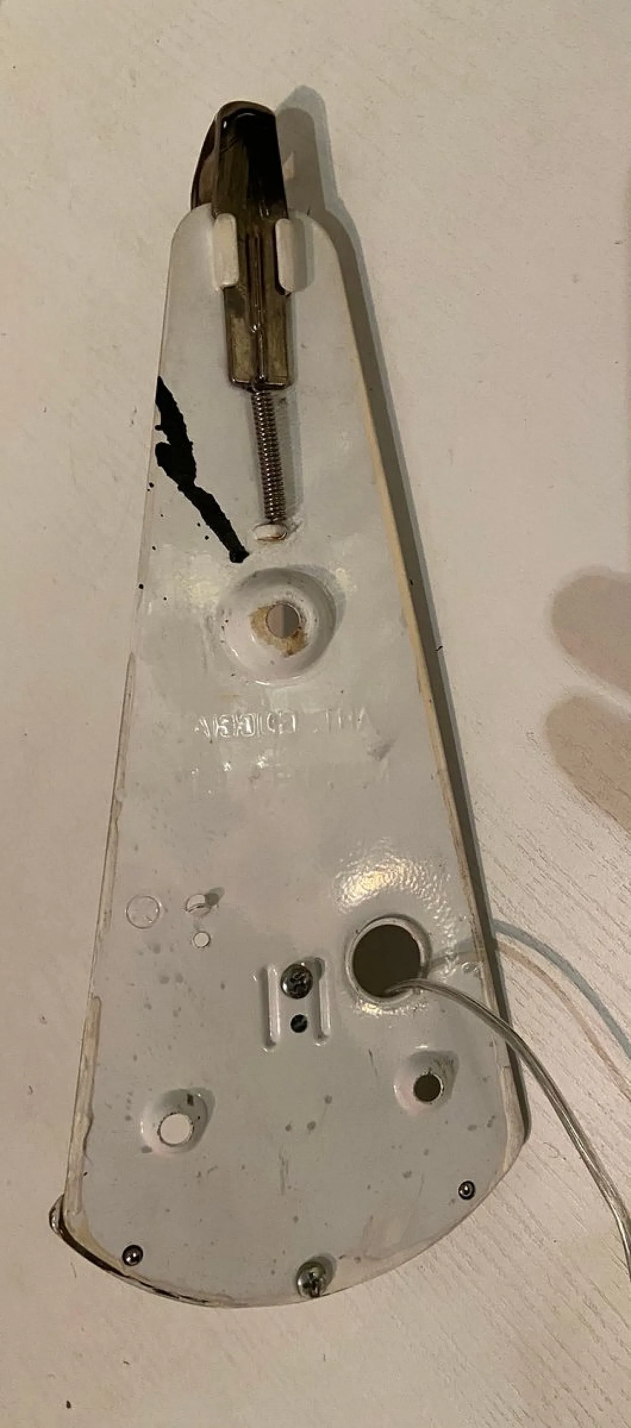 4 glass sconces, 1970s 5