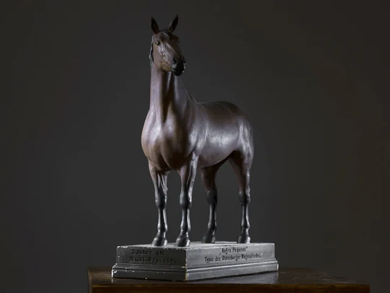 Max Landsberg, scultura cavallo da tiro razza Oldenburg, inizio '900 3