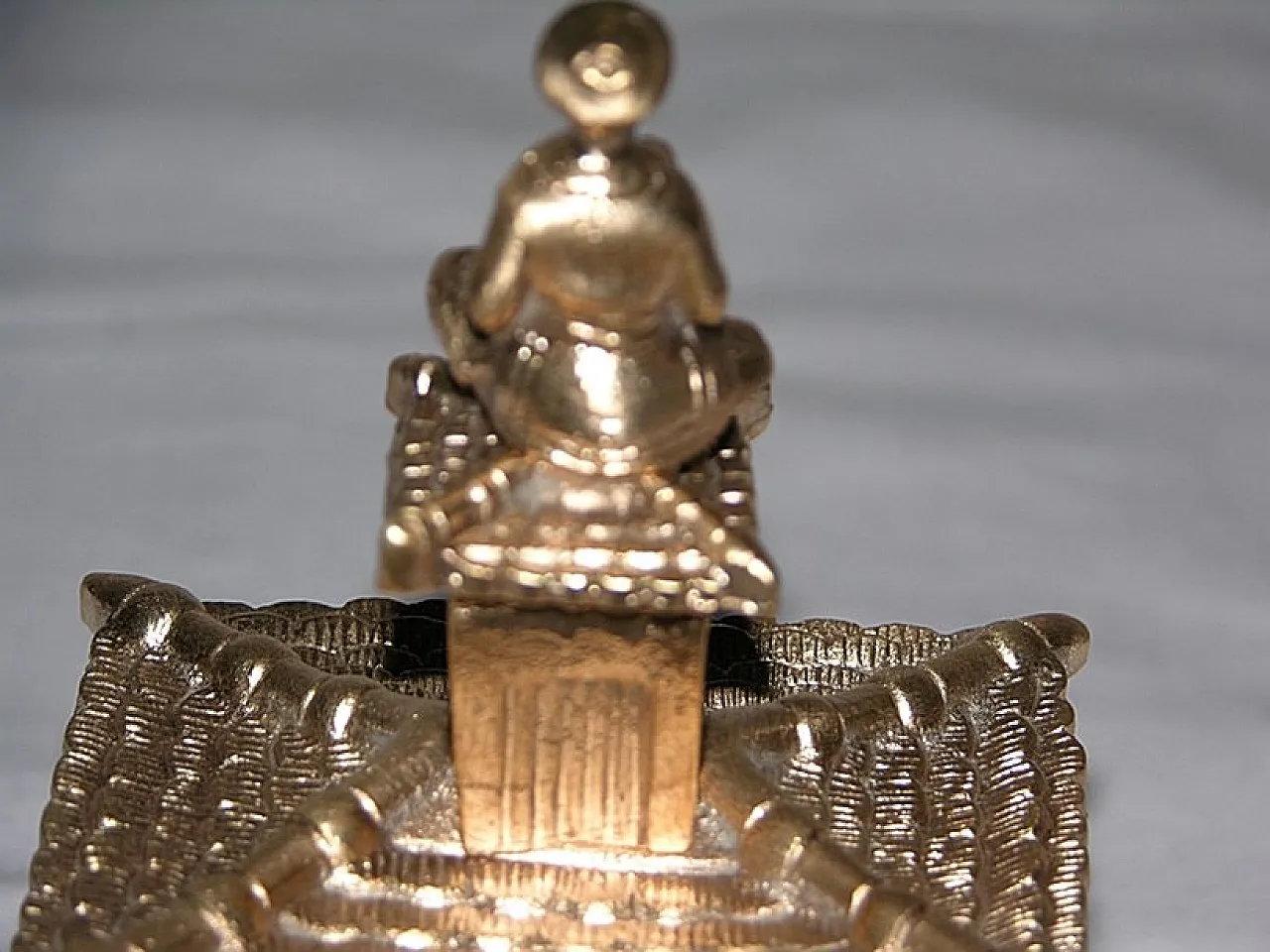 Bronze pagoda piggy bank, mid-20th century 8