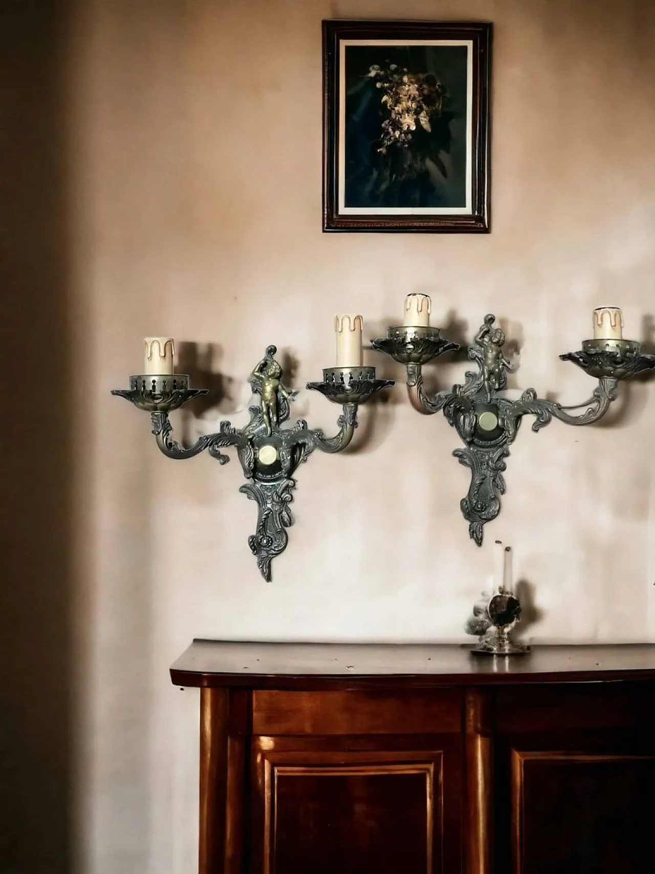 Pair of sconces with cherubs, early 20th century 1