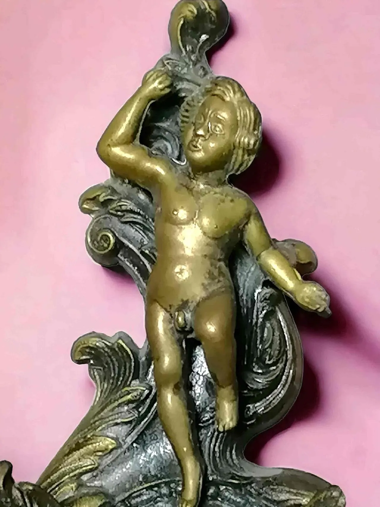 Pair of sconces with cherubs, early 20th century 2