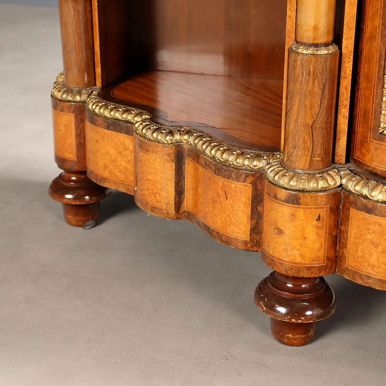 Credenza impiallacciata in acero, noce e mogano, '800 5