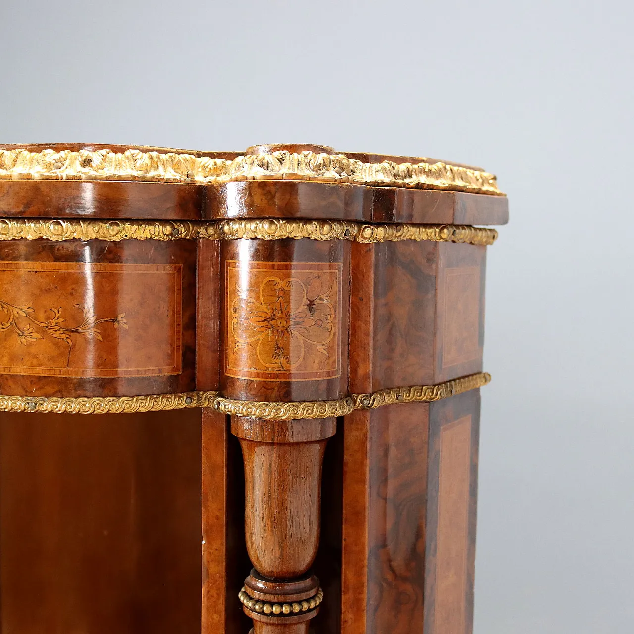 Credenza impiallacciata in acero, noce e mogano, '800 10