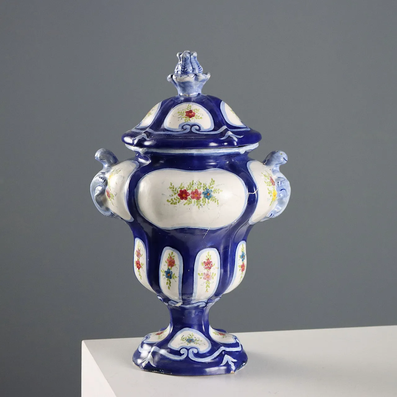Ceramic apothecary vase, 19th century 1