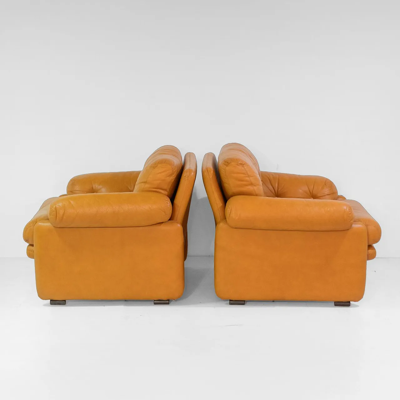 Poltrone Coronado di Tobia Scarpa in pelle marrone, anni '70 4