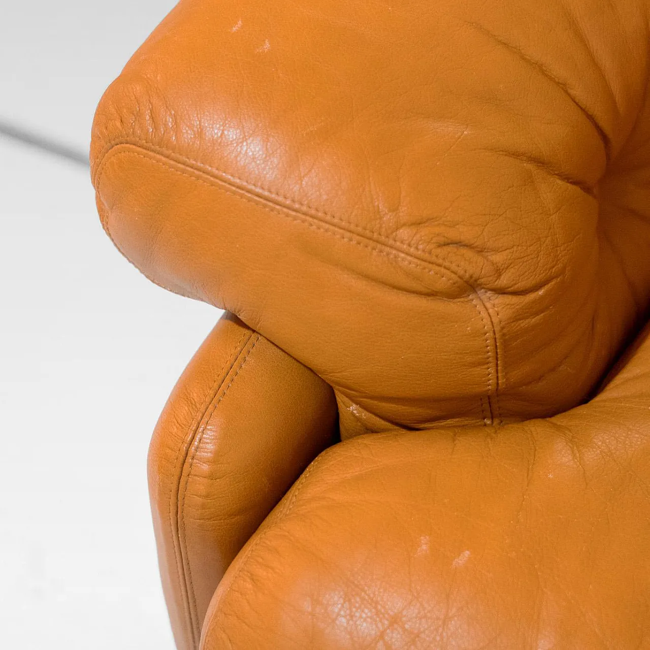 Poltrone Coronado di Tobia Scarpa in pelle marrone, anni '70 13