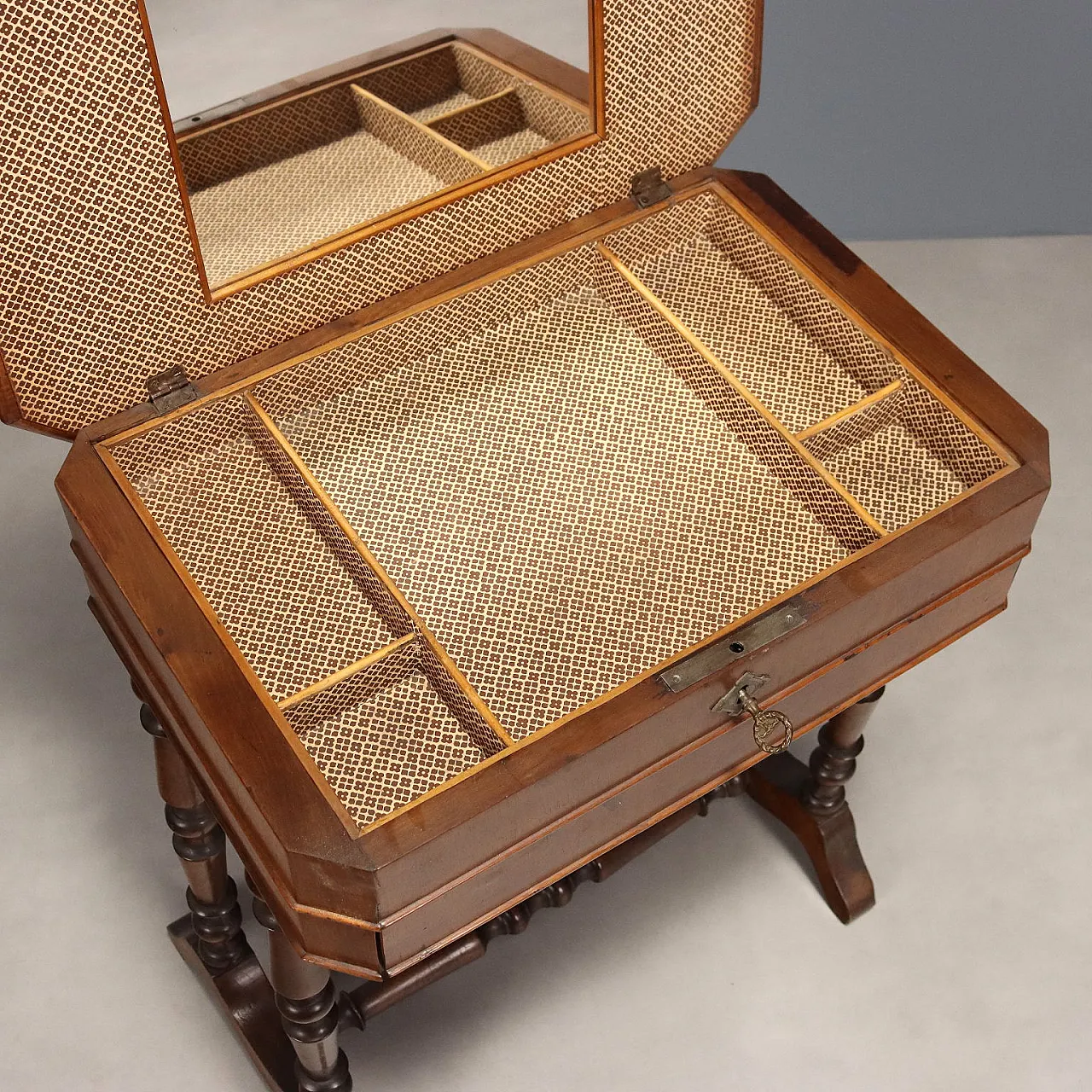 Tavolo da lavoro in noce con cassetto, '900 5