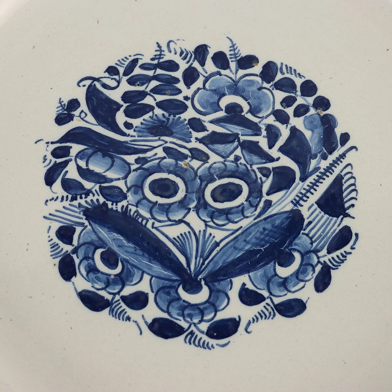 Piatto in maiolica di Manifattura Antonibon Nove, metà '700 3