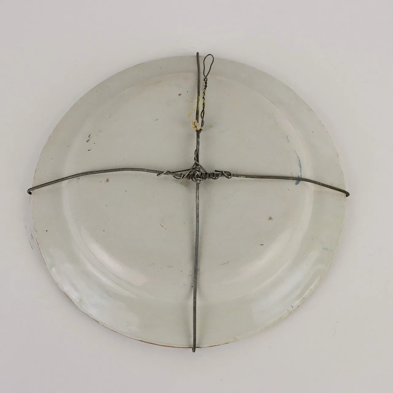 Piatto in maiolica di Manifattura Antonibon Nove, metà '700 8