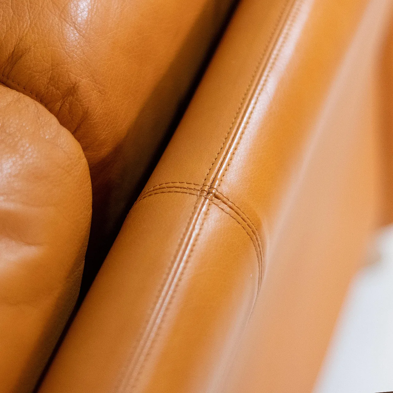 Divano Coronado di Tobia Scarpa per C&B in pelle, anni '70 9