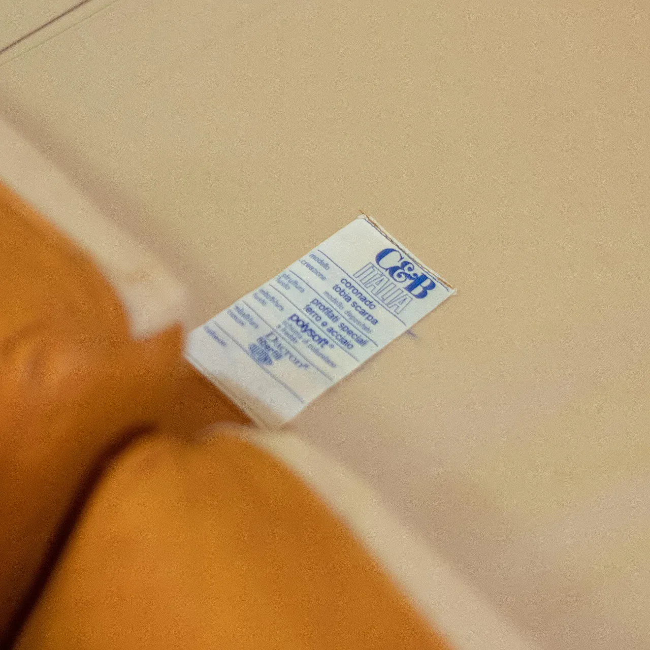 Divano Coronado di Tobia Scarpa per C&B in pelle, anni '70 15