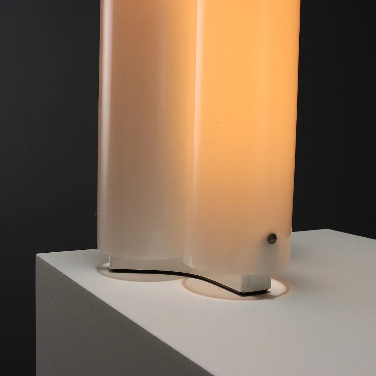 Mezzachimera lamp by Vico Magistretti for Artemide, 1970s 5