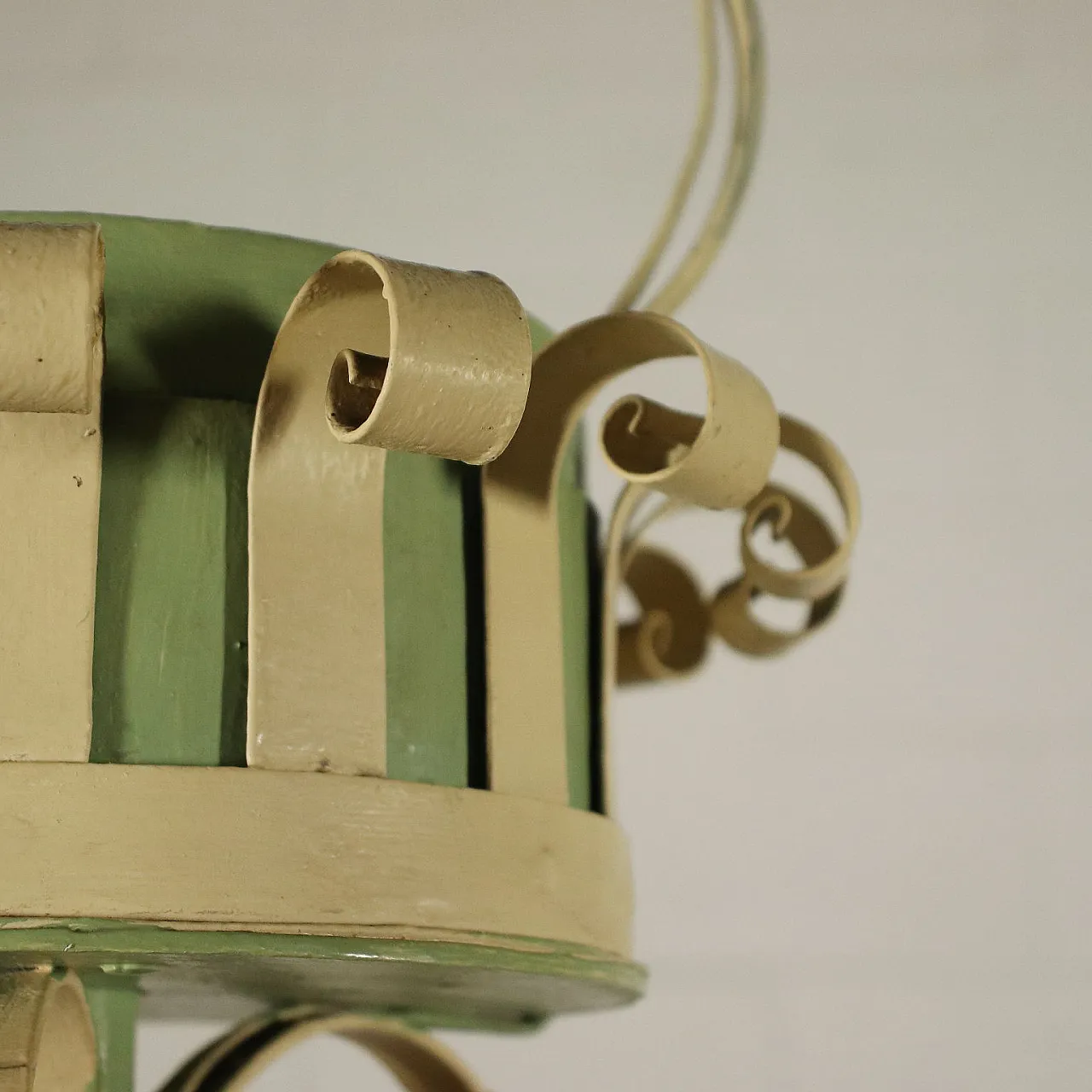 Candeliere in ferro battuto lavorato, del '900 6