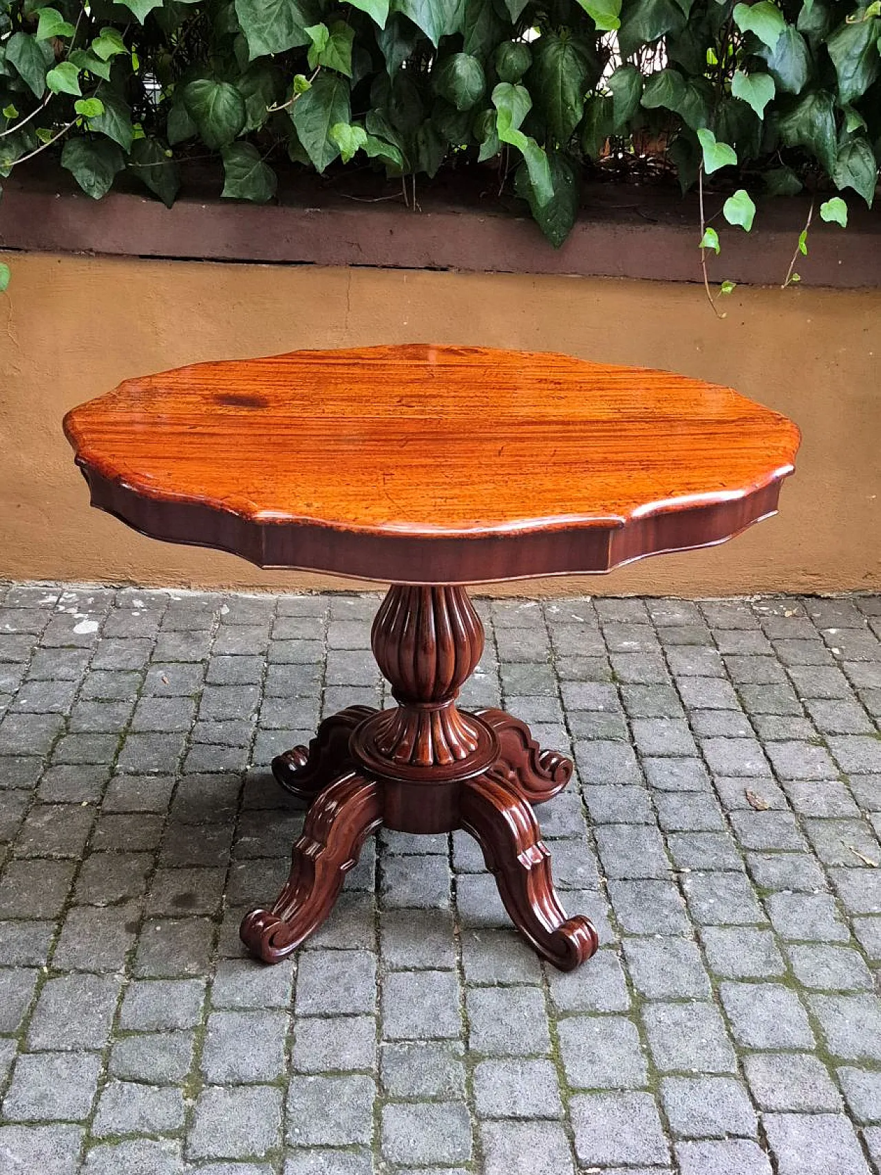 Louis-Philippe French mahogany coffee table, 19th century 2