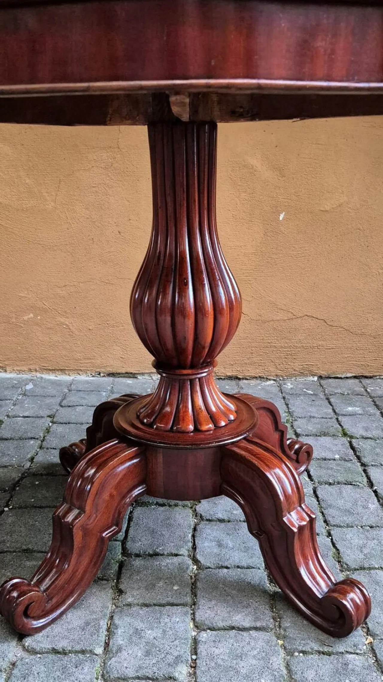 Louis-Philippe French mahogany coffee table, 19th century 4