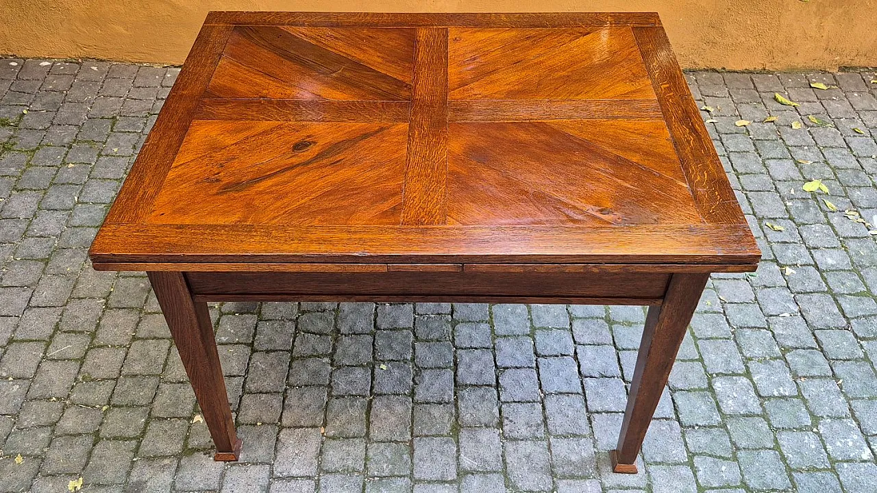 Extendable draw table in walnut and oak wood, 19th century 5