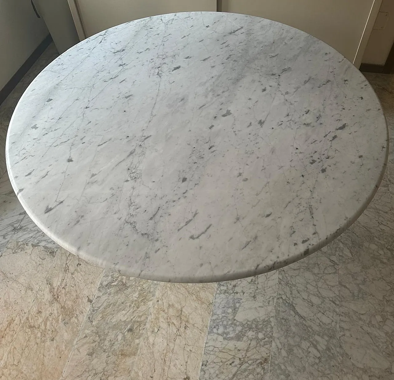 M1 Mangiarotti table in Carrara marble, 70s 6