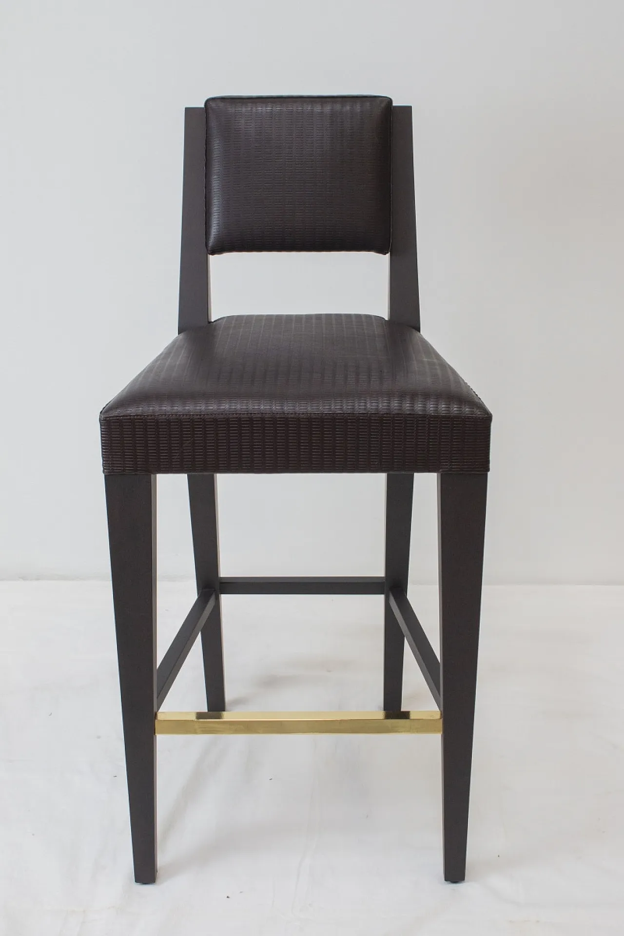 Coppia di sgabelli alti by Cassina, anni 2000 7