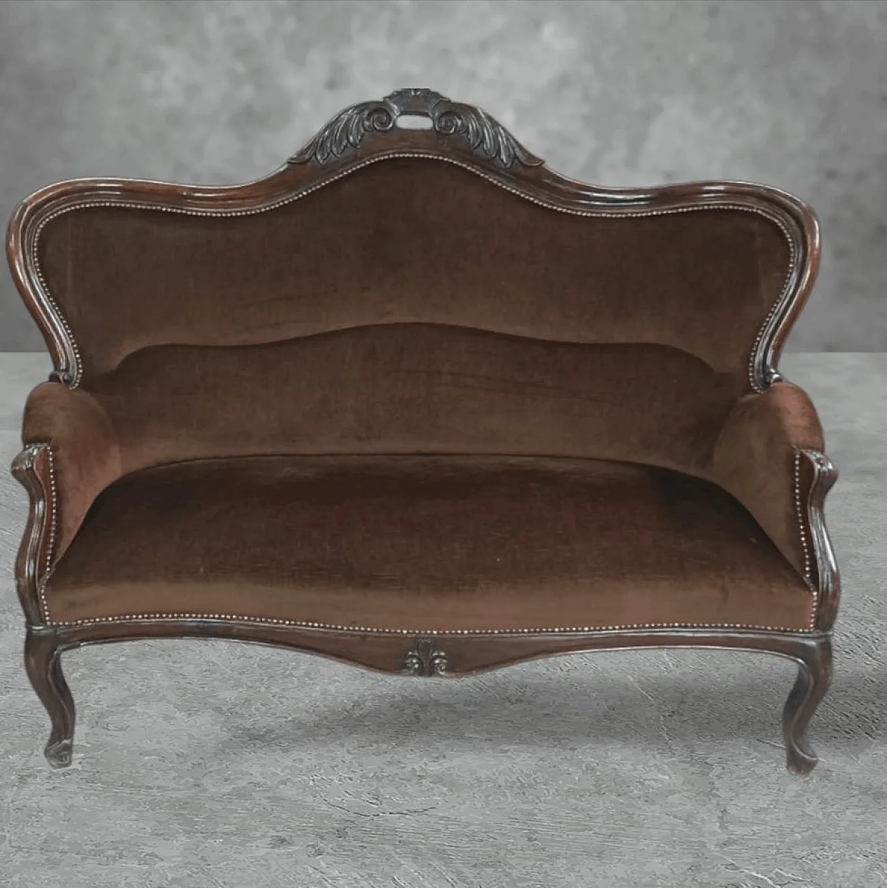 Divano in velluto marrone e noce, primo '900 1