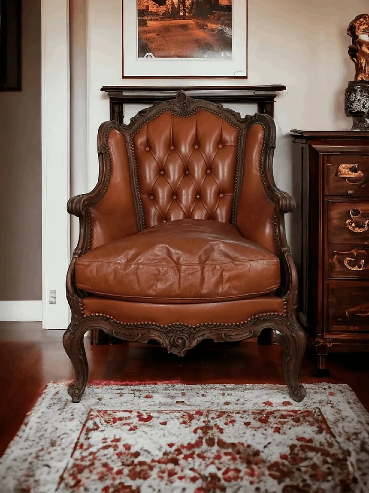 Poltrona in stile barocco in pelle e legno, anni '60 1