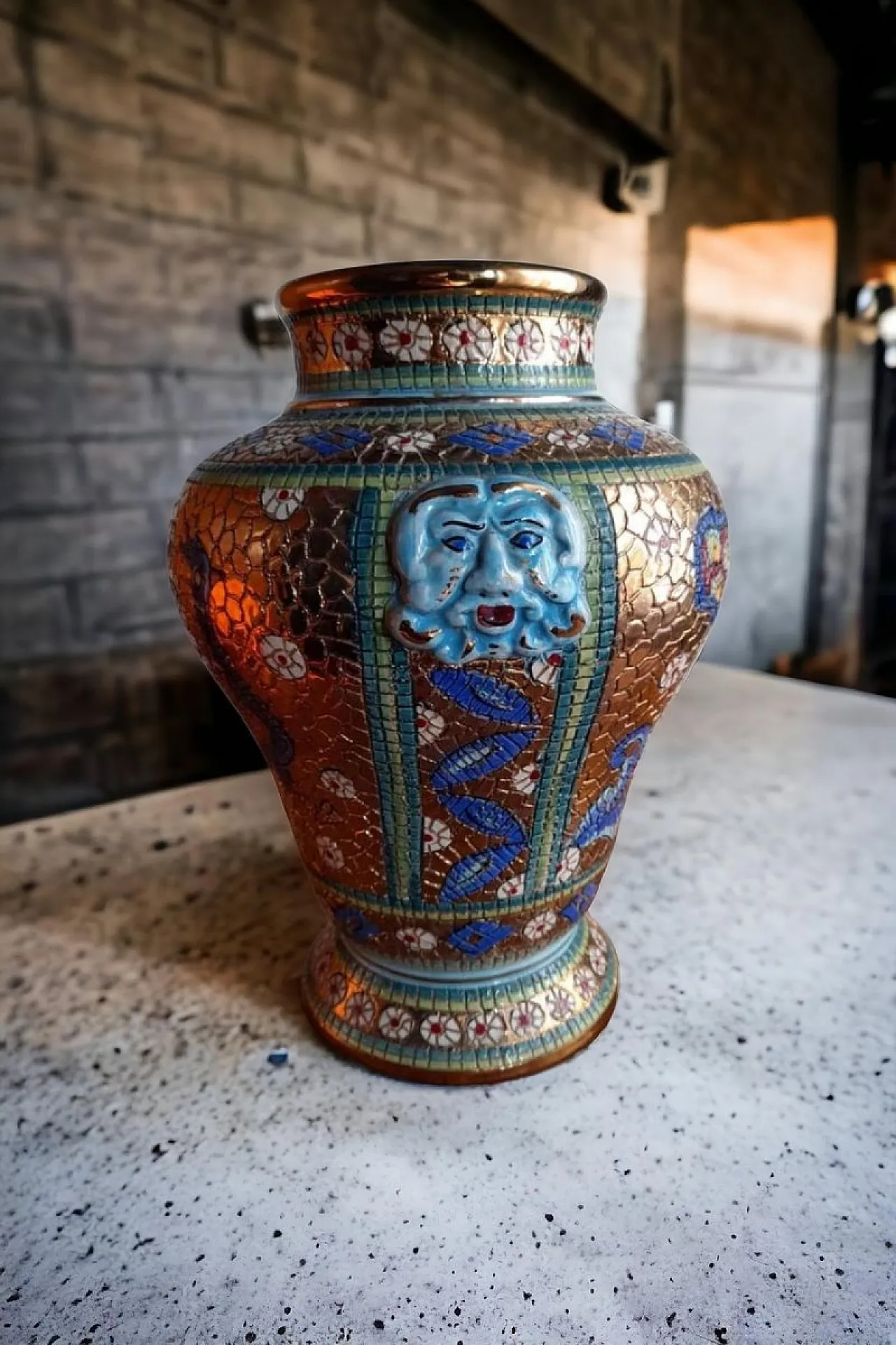 Vaso in mosaico di Deruta, anni '50 1