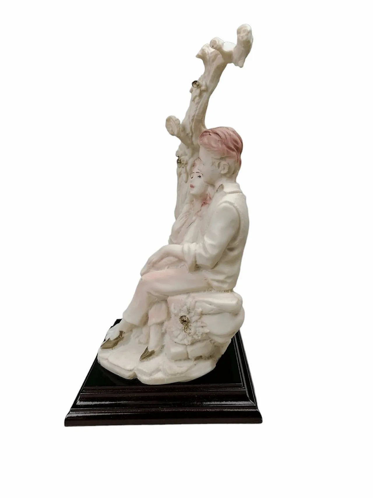Lovers figurine with Capodimonte wood base, 1970s 4