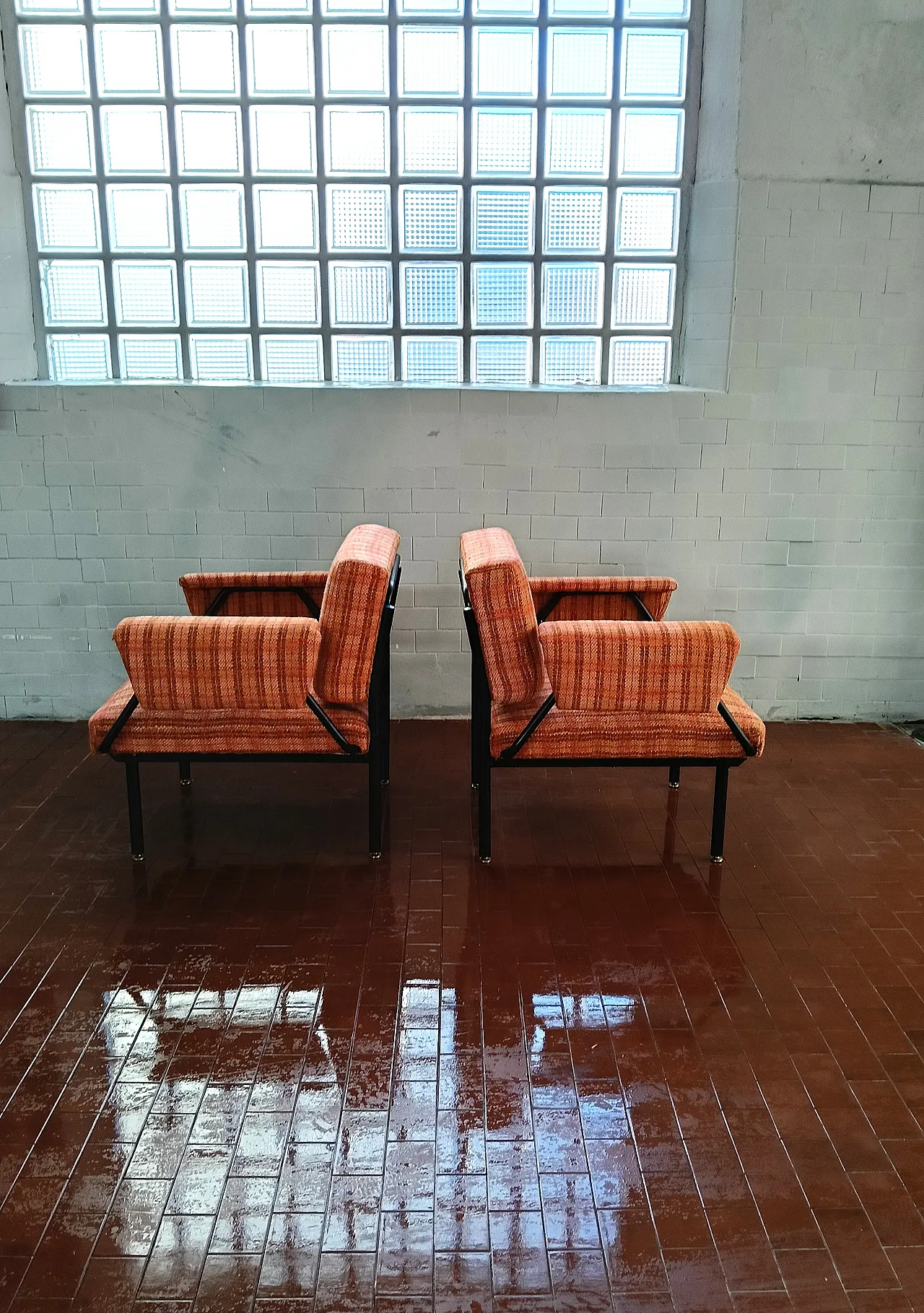 Coppia poltroncine, anni '60 11