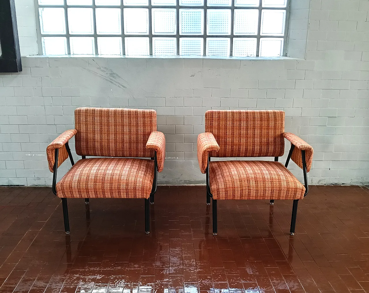 Coppia poltroncine, anni '60 18