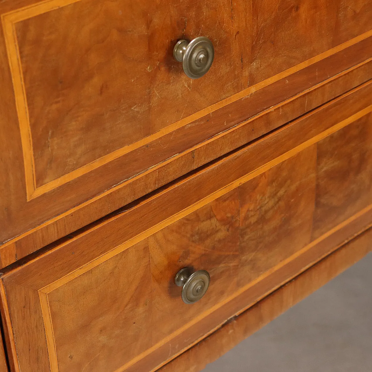 Cassettiera neoclassica in mogano, acero e bronzo, '700 5