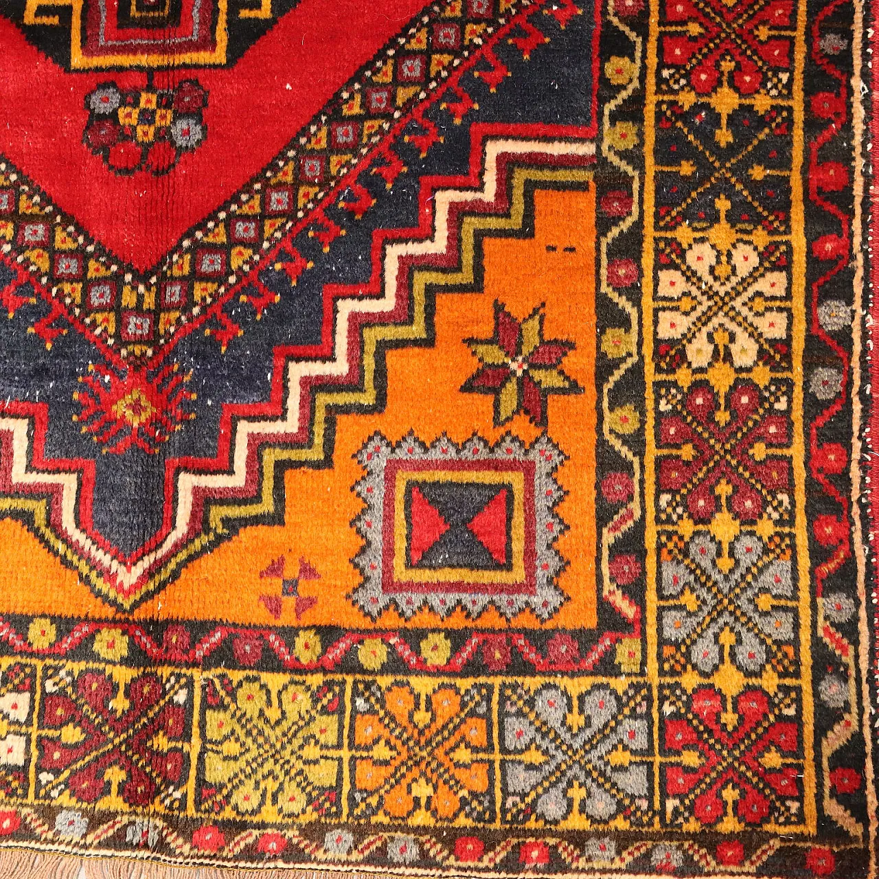 Tappeto Jorun in cotone e lana, nodo grosso, realizzato a mano, '900 5