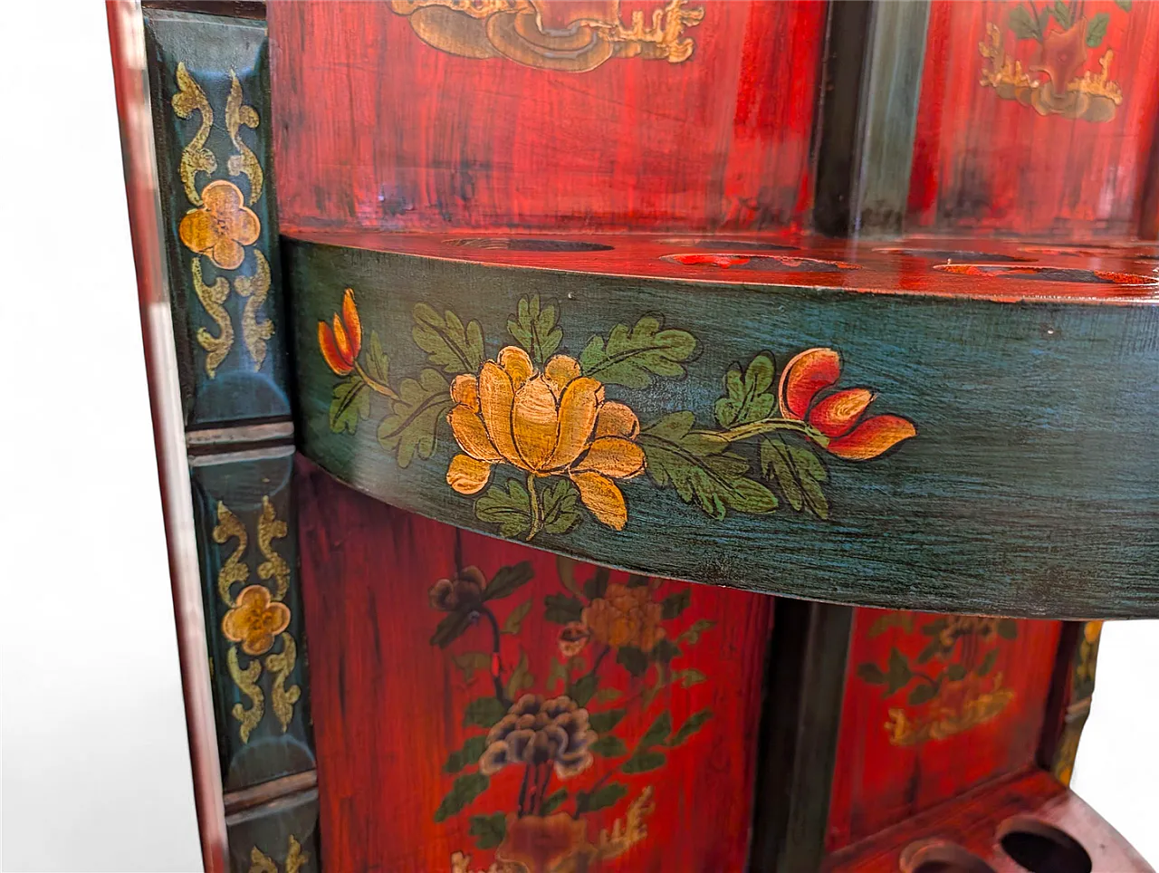 Chinese lacquered bar cabinet, early 20th century 8