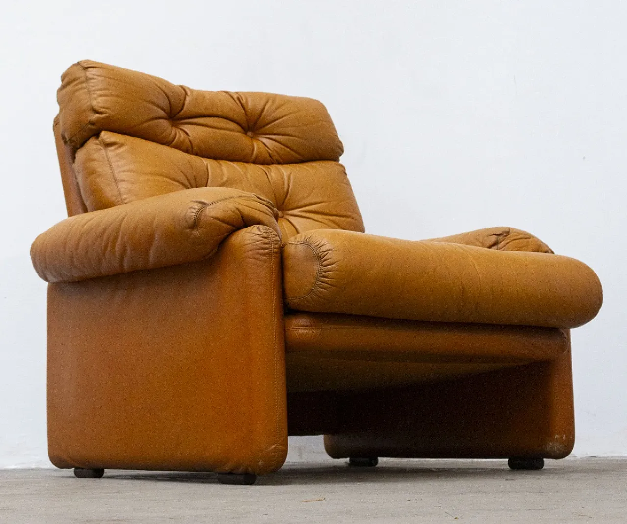 Pair of  armchairs mod. Coronado by Tobia Scarpa for B&B Italia, 60s 10