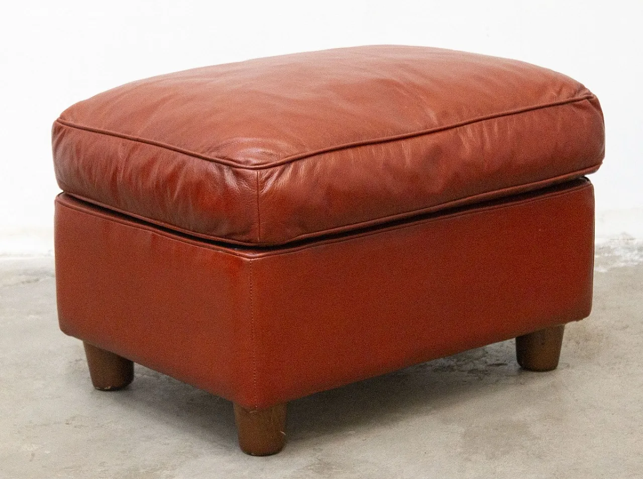 Leather Armchair with Footstool 28