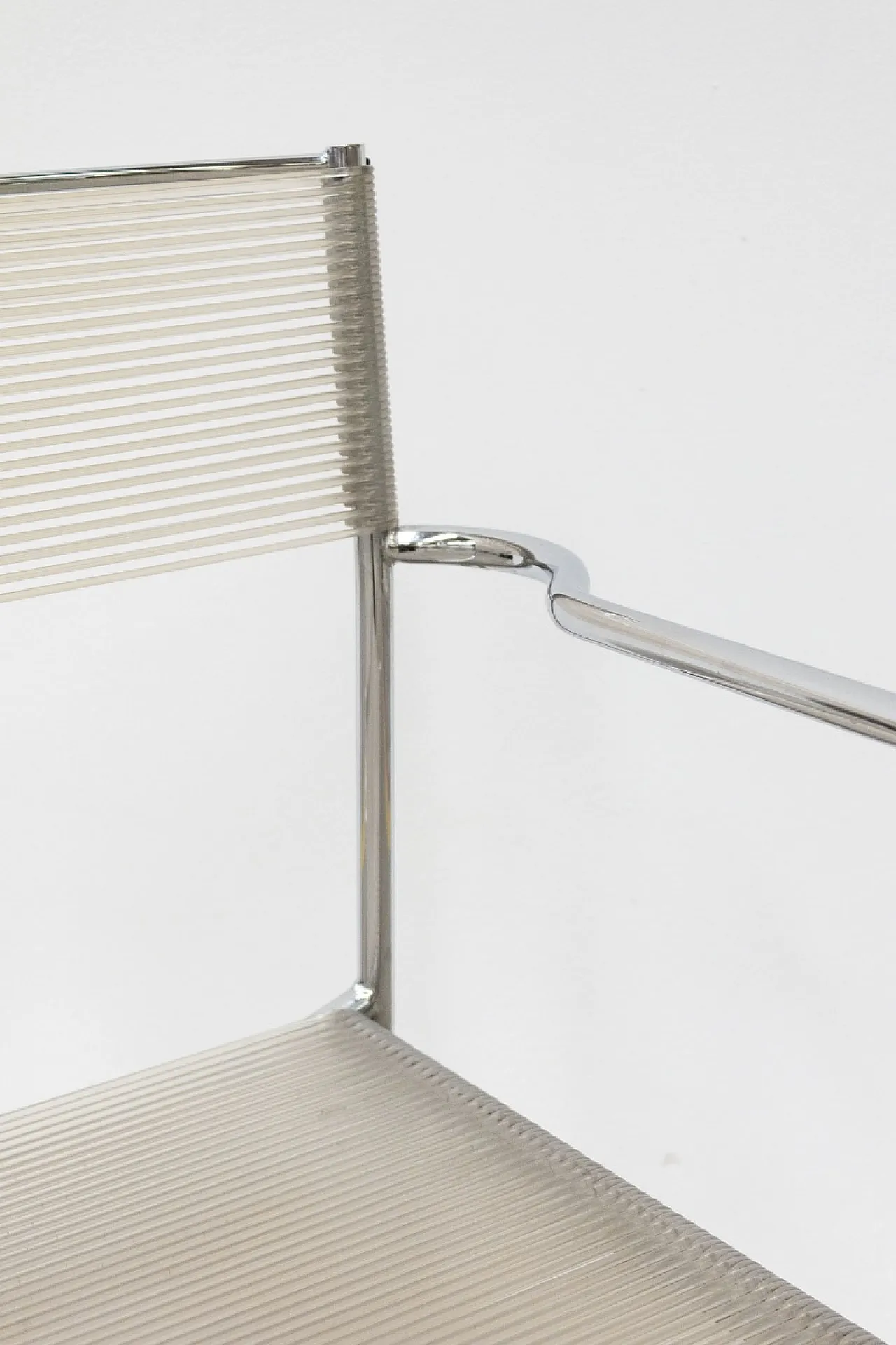 Spaghetti Armrest cod. 131, sedia di Giandomenico Belotti per Alias 5