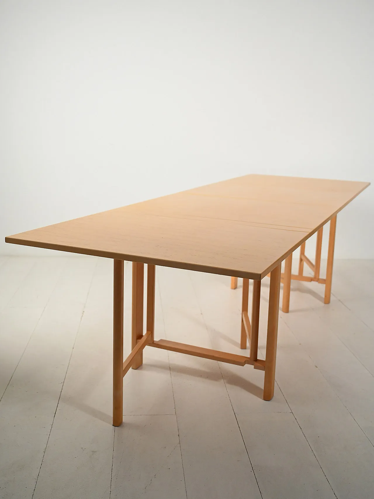 “Maria Flap” table by Bruno Mathsson in birch 9