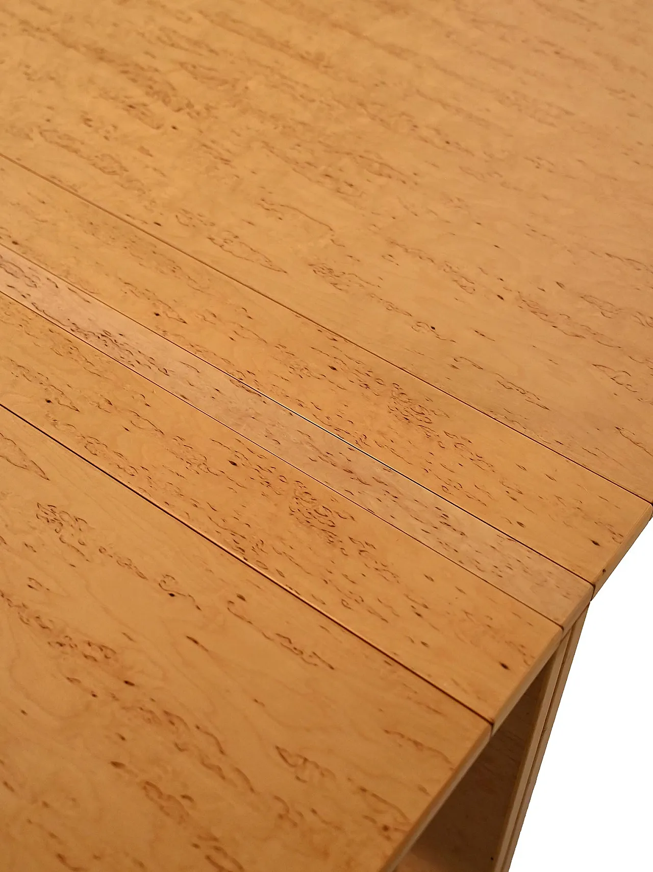 “Maria Flap” table by Bruno Mathsson in birch 13