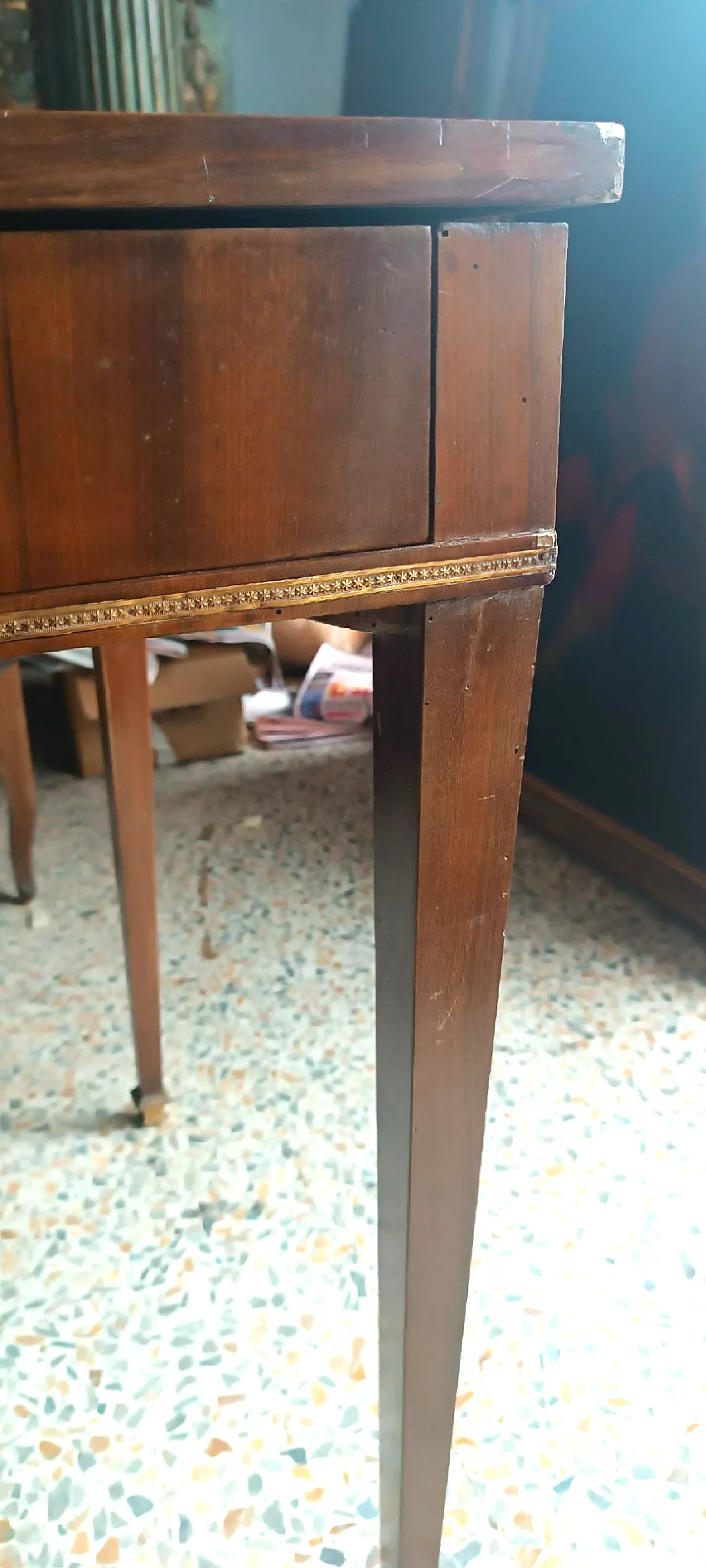 Scrittoio con piano scorrevole in mogano Luigi XVI, '800 12