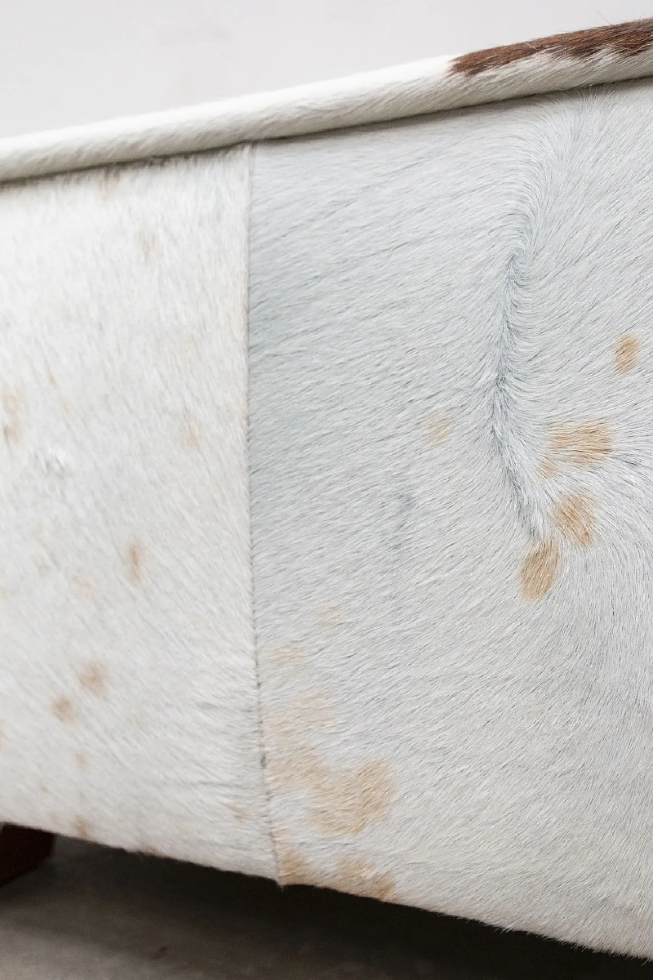 Pouf Contenitore in Legno rivestito in Pelle 7