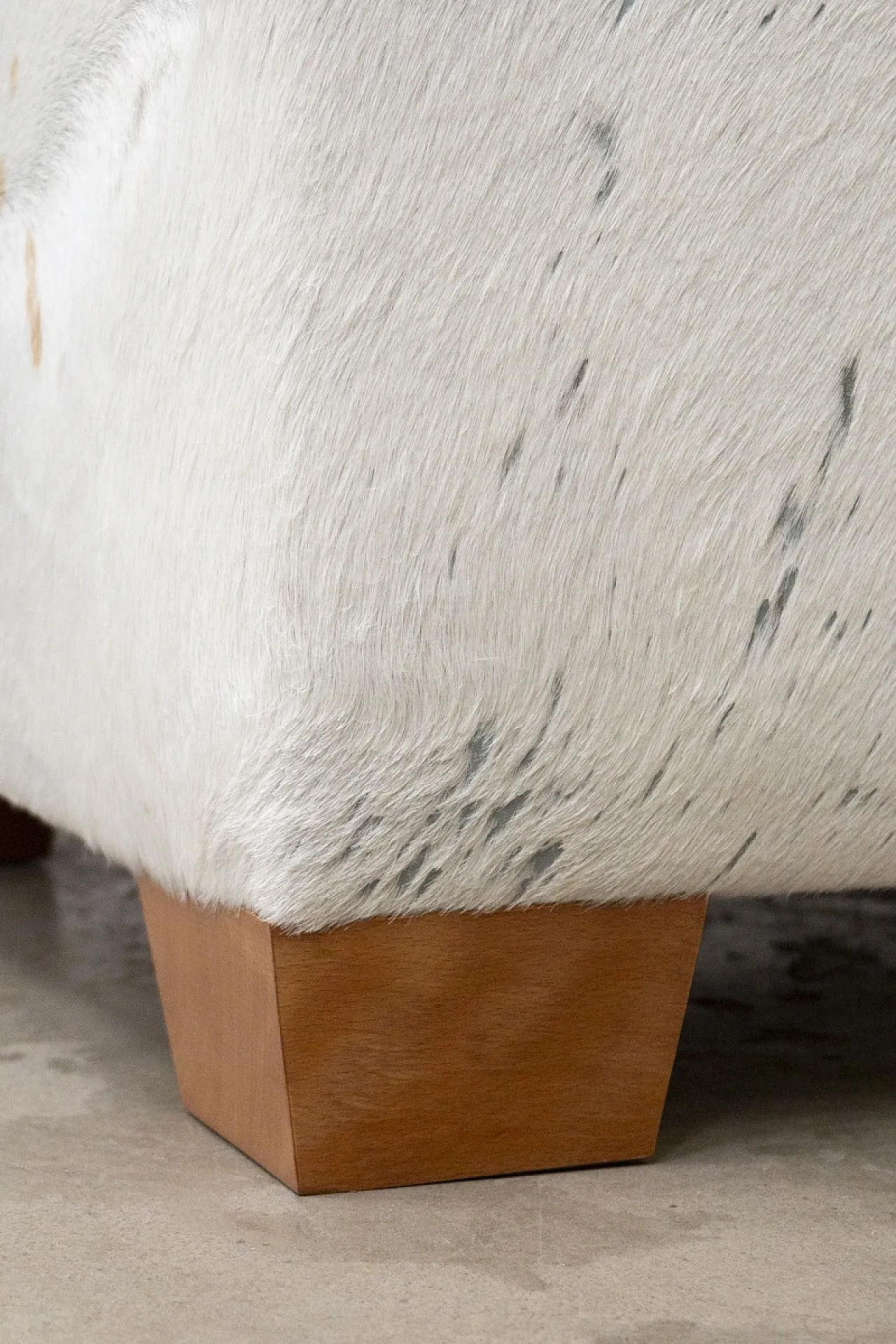 Pouf Contenitore in Legno rivestito in Pelle 8