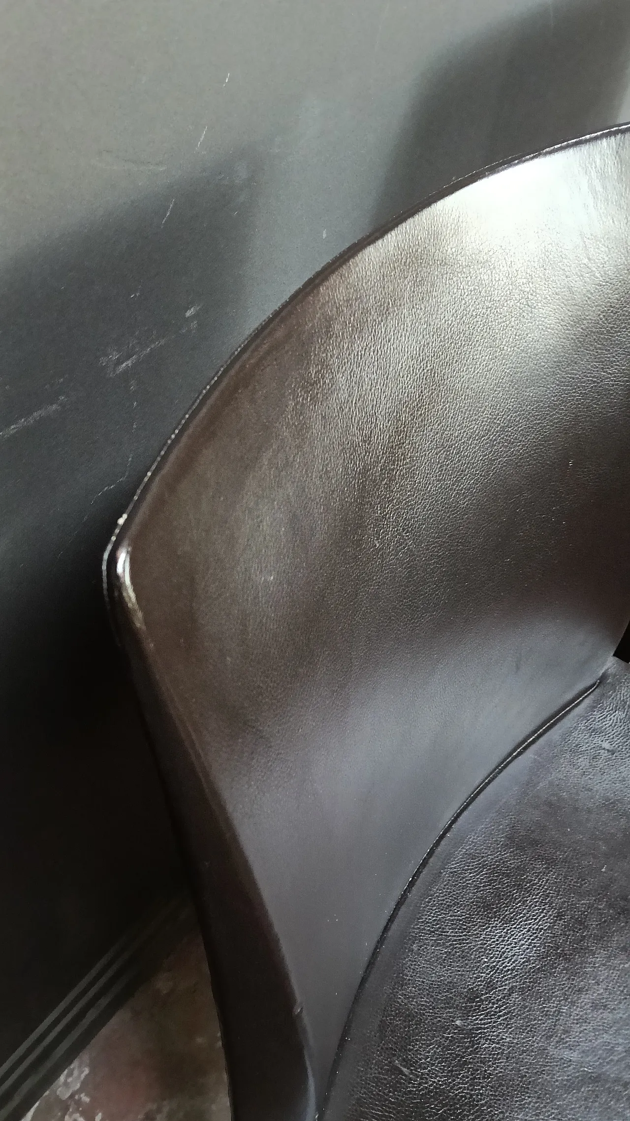 6 Lola chairs by Poltrona Frau in dark brown, 80s 7