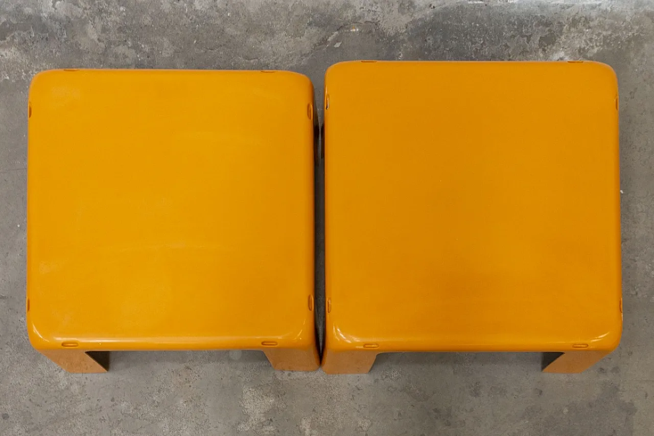 Coppia tavolini mod. 4 Gatti di Mario Bellini per C&B Italia, anni '70 2