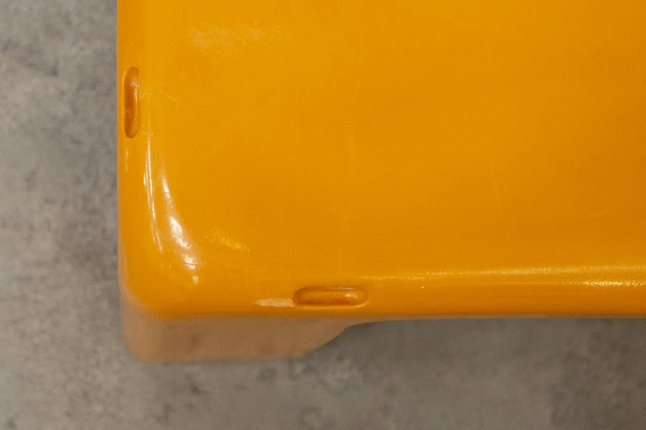 Coppia tavolini mod. 4 Gatti di Mario Bellini per C&B Italia, anni '70 9