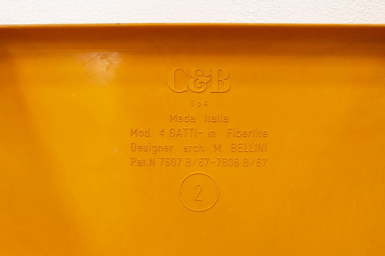 Coppia tavolini mod. 4 Gatti di Mario Bellini per C&B Italia, anni '70 12