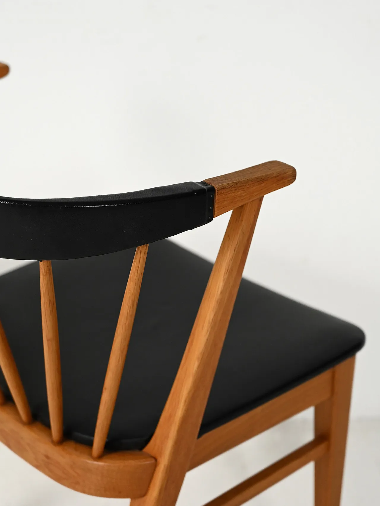 “406” armchair by Bertil Fridhagen 5