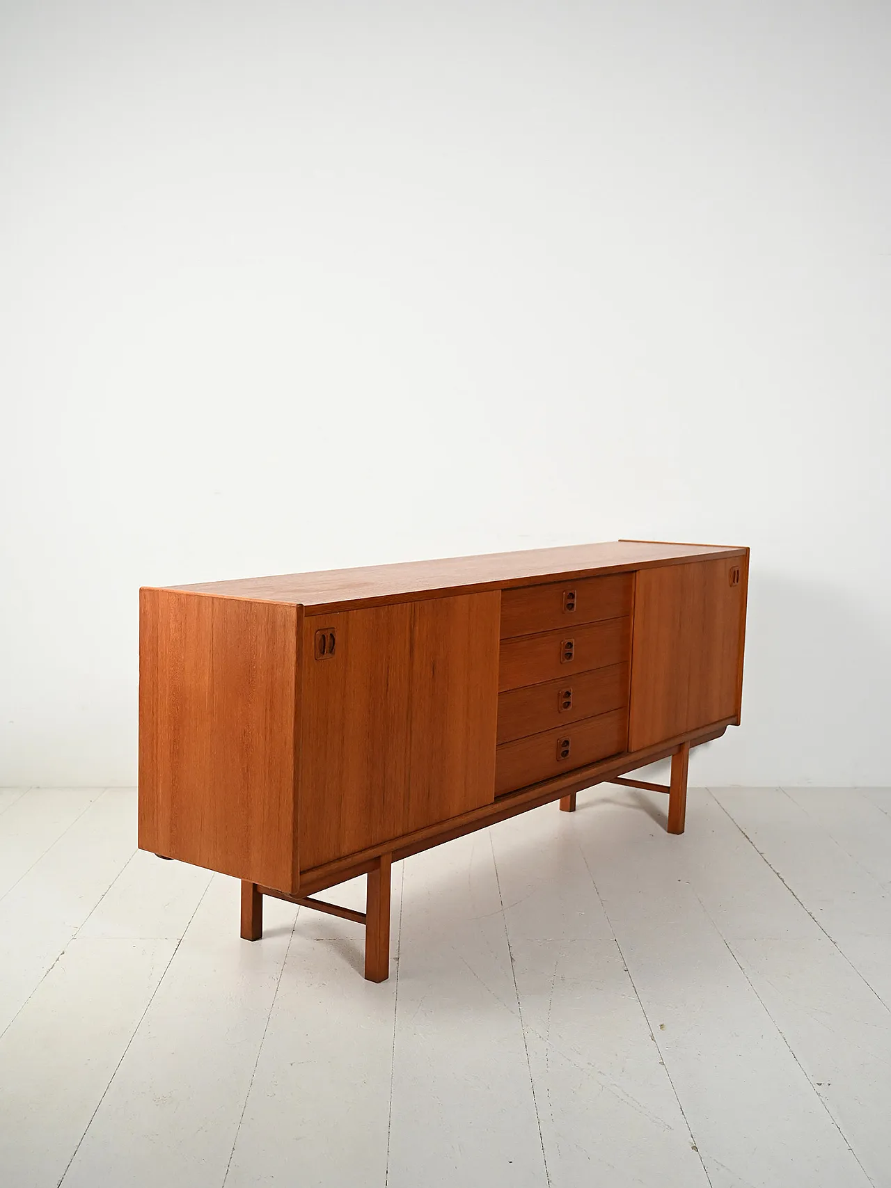 Sideboard “Korsør” in teak di IKEA 5