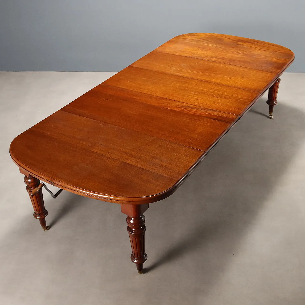 Extendable table in mahogany and brass, 19th century 5