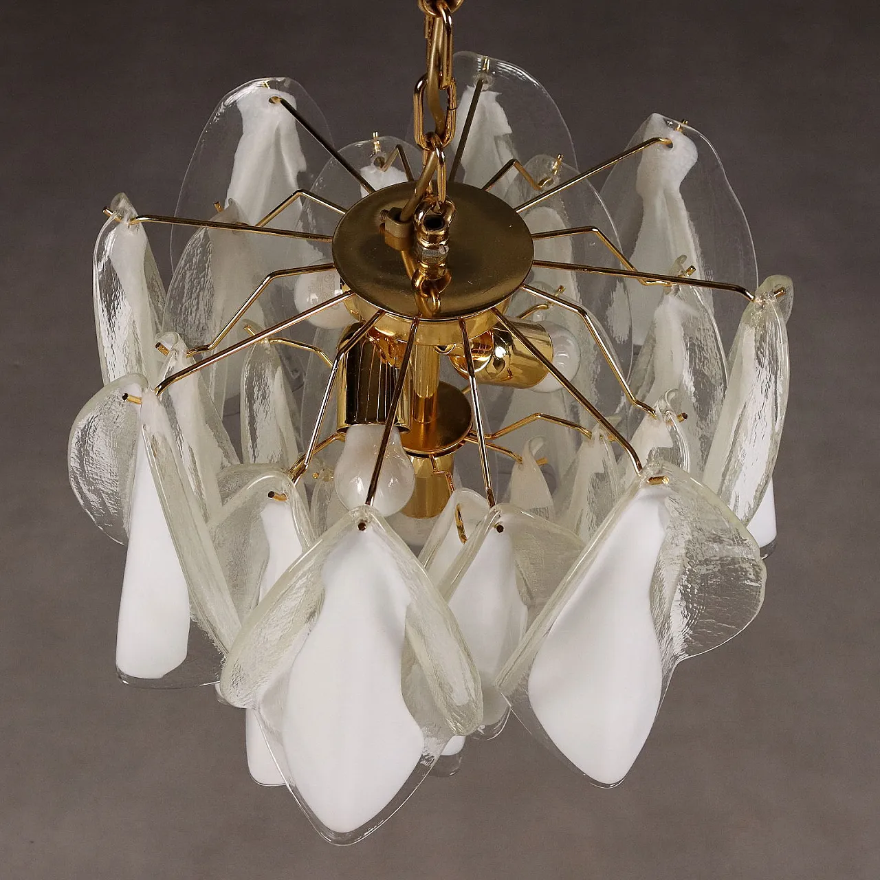 Pair of lamps in gold-plated metal and Murano glass, 20th century 7