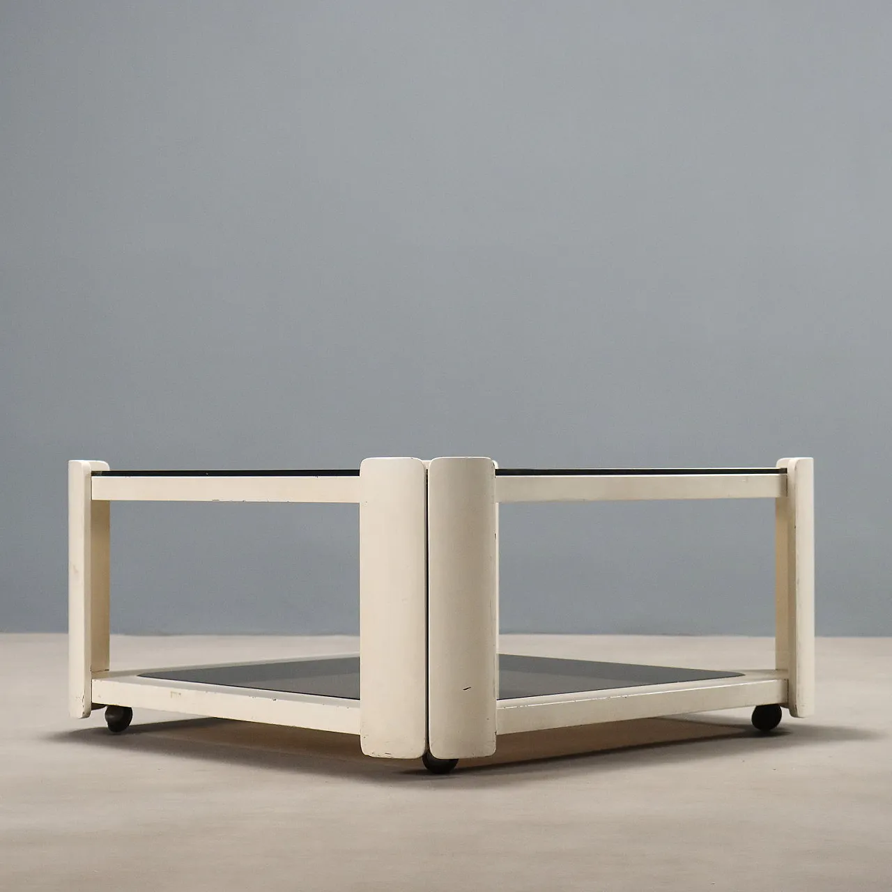 Tavolino in legno laccato bianco e vetro fumé, '900 8